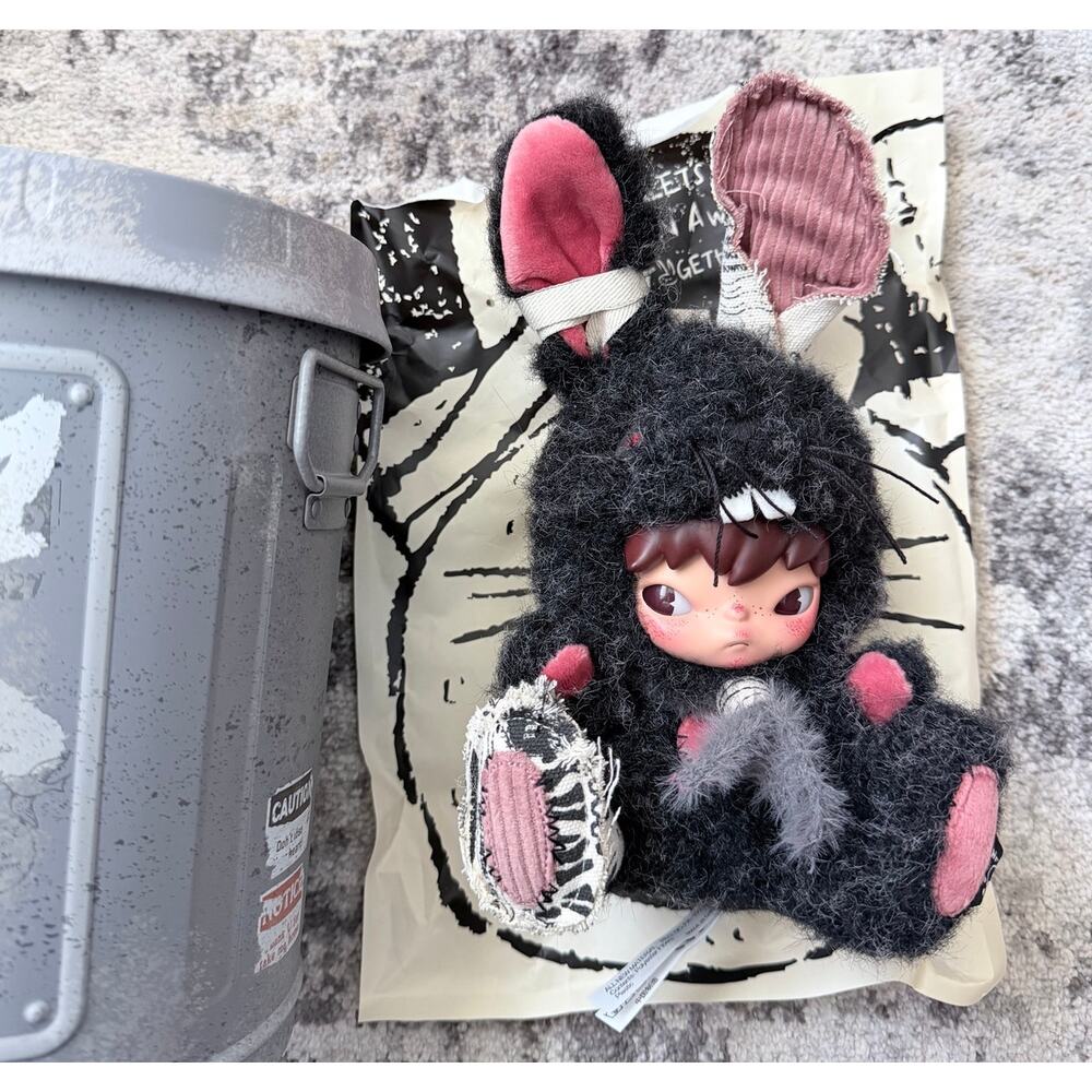 Pop Mart Hirono Little Hare Plush Doll Pendant - Special Edition
